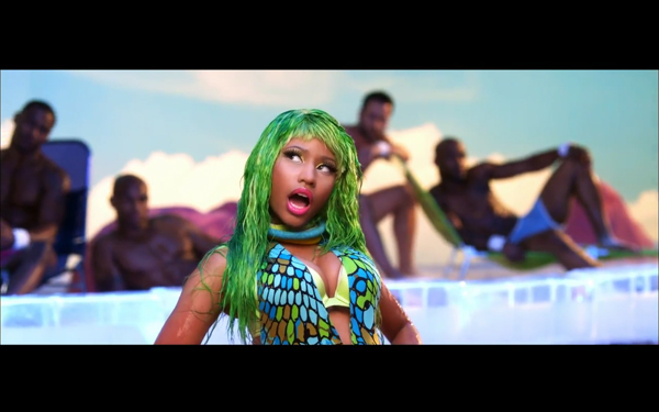 nicki minaj hair in super bass video. 2010 Nicki Minaj continues to