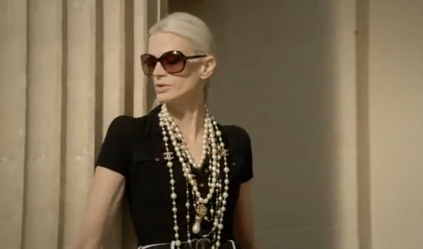 Video: Chanel Cruise 2012 The Tale of a Fairy by Karl Lagerfeld