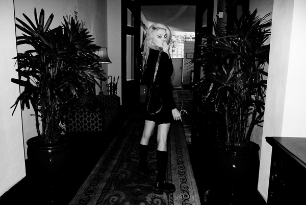 Sky Ferreira at the Chateau Marmont by Terry Richardson | Sidewalk Hustle