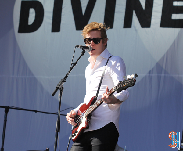 Divine Fits ACL 2013