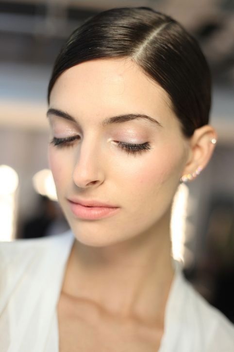 Iridescent  Lids - 2014 beauty Trends