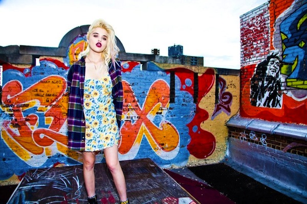 Sky Ferreira for Redken [Behind The Scenes]-3