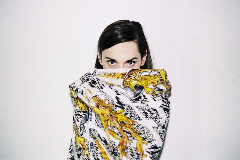 YELLE