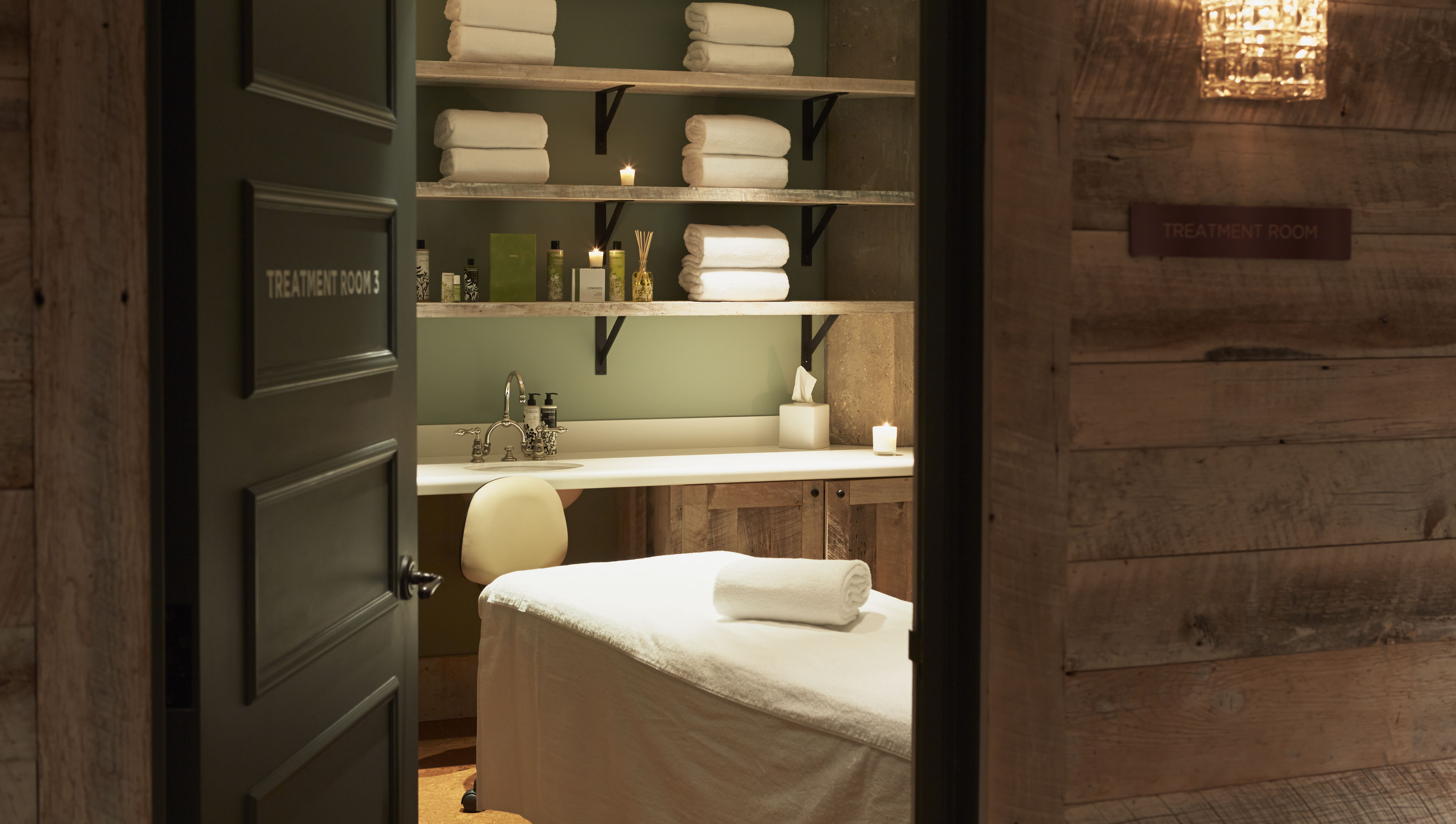 Cowshed Spa at Soho House Chicago Sidewalk Hustle