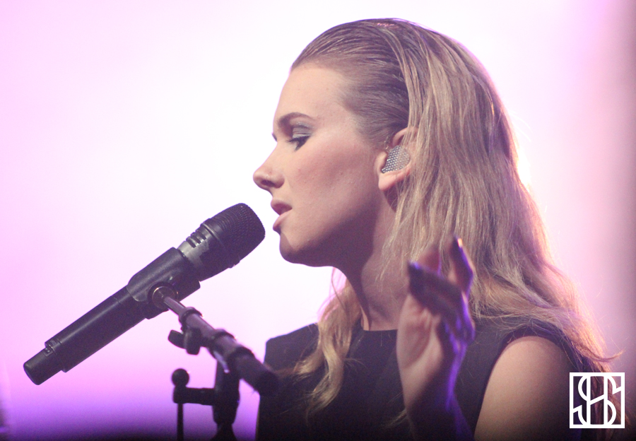 Broods at Massey Hall 5