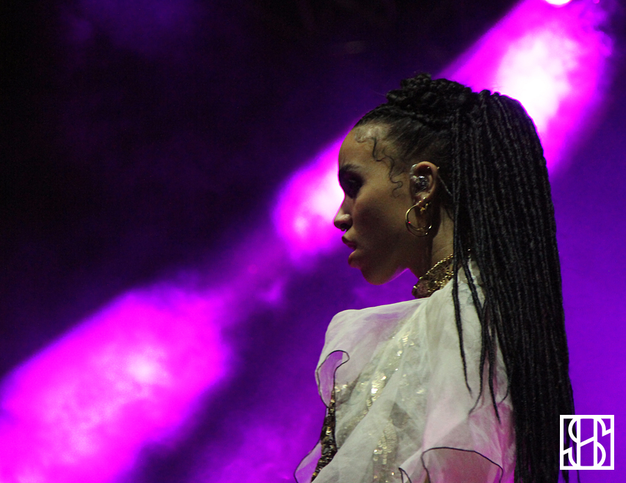 FKA Twigs Coachella 2015