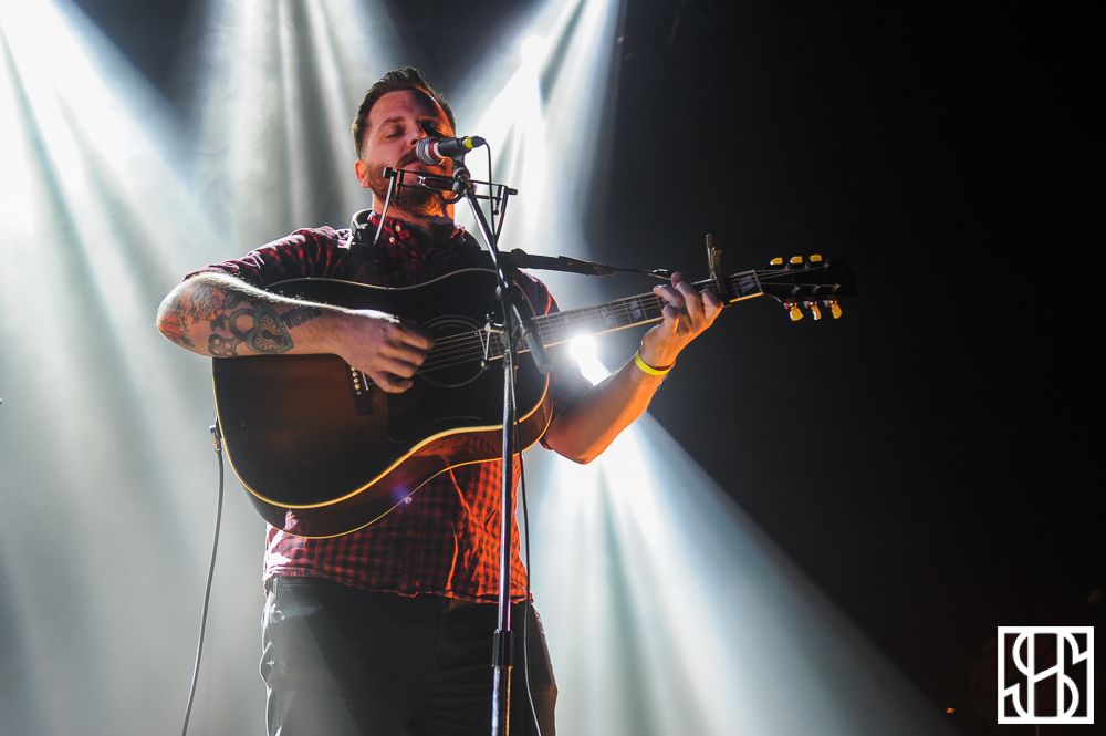 Dustin Kensrue - Featured-1