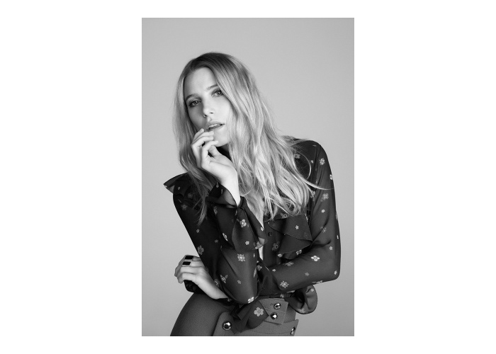 Dree Hemingway Chloe