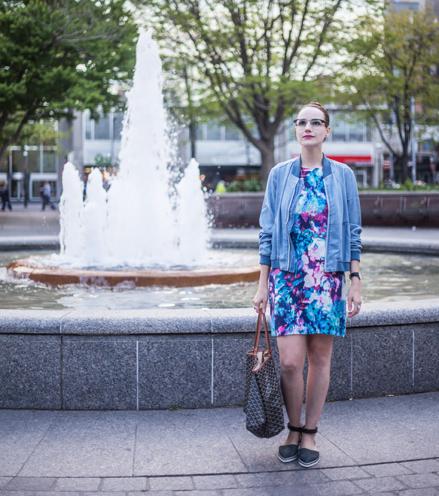 Office Day To Night Fountain