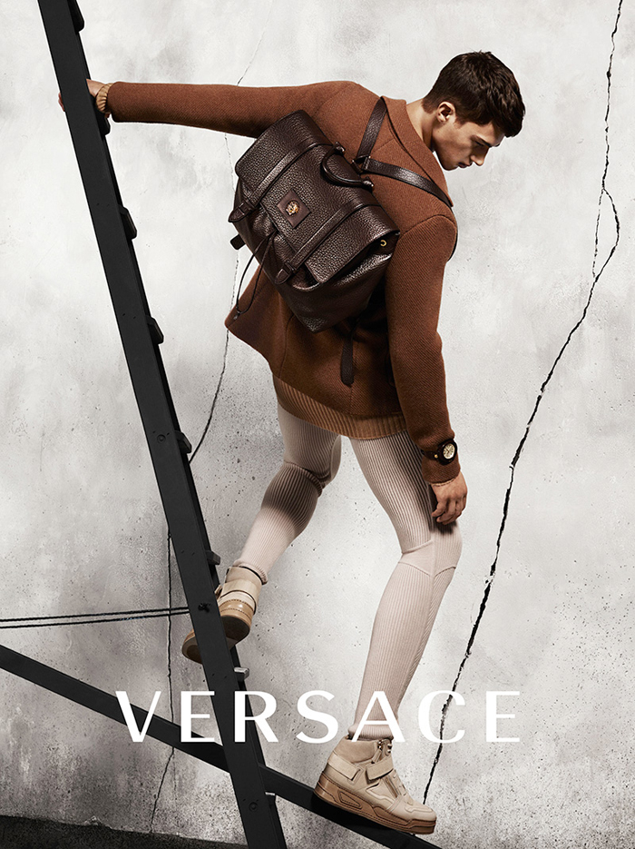 Versace Fall Winter 2015 Campaign-2