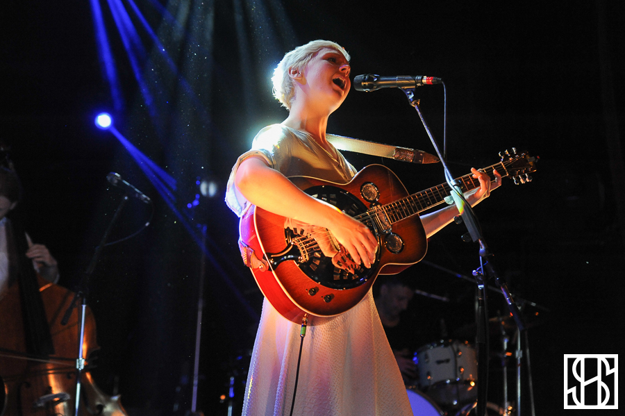 Laura Marling-2