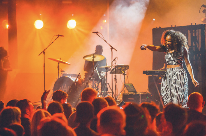 NAO-Apple-Music-Festival-London-2