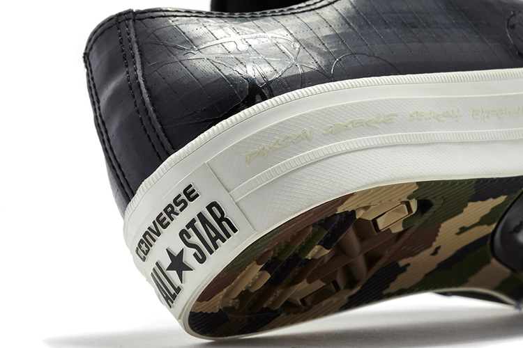 converse-futura-chuck-taylor-all-star-2-04