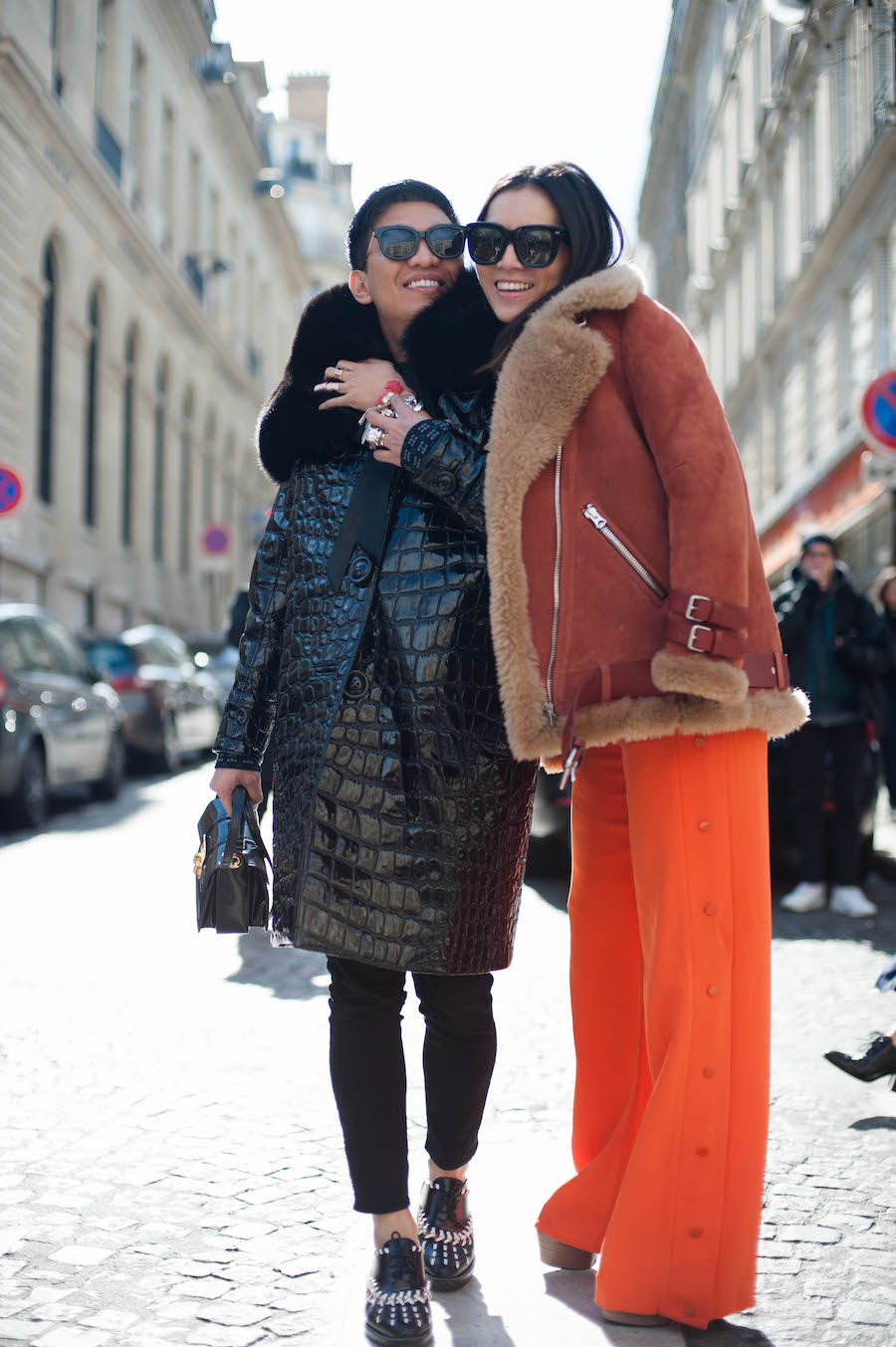 35 Magnetic Street Style Looks from Paris Fashion Week | Sidewalk Hustle