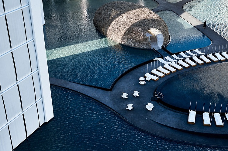 Mar Adentro Opens Minimalist Hotel-3