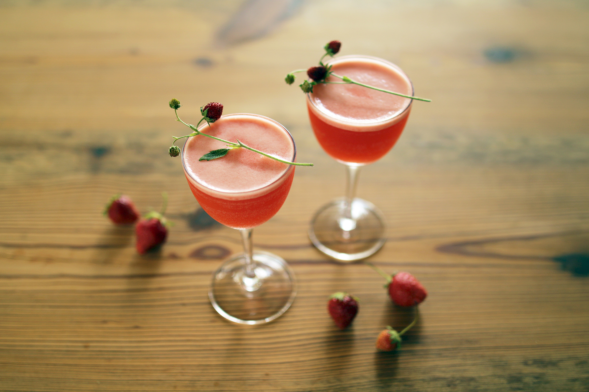 Strawberry Blow Fizz-3