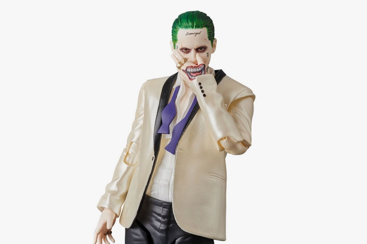Medicom Toy Shows Off Their Next Joker Figurine-3