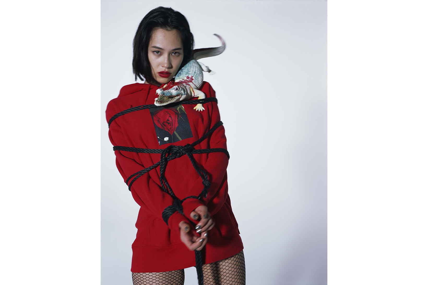 nobuyoshi-araki-x-supreme-fall-winter-2016