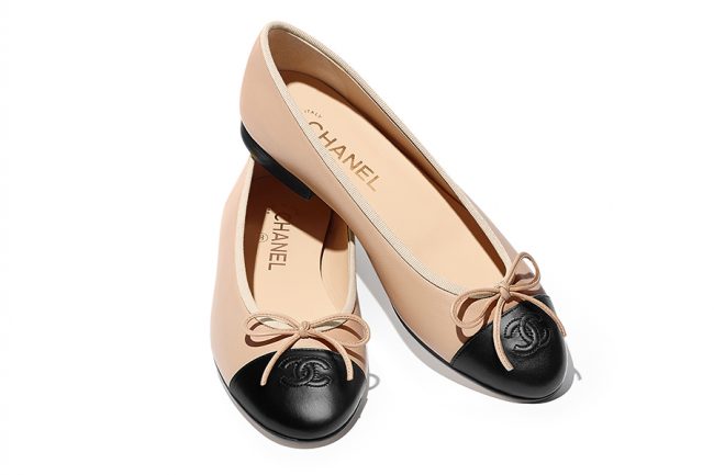 Chanel reintroduces the ballerina flat for Spring/Summer 2017 ...